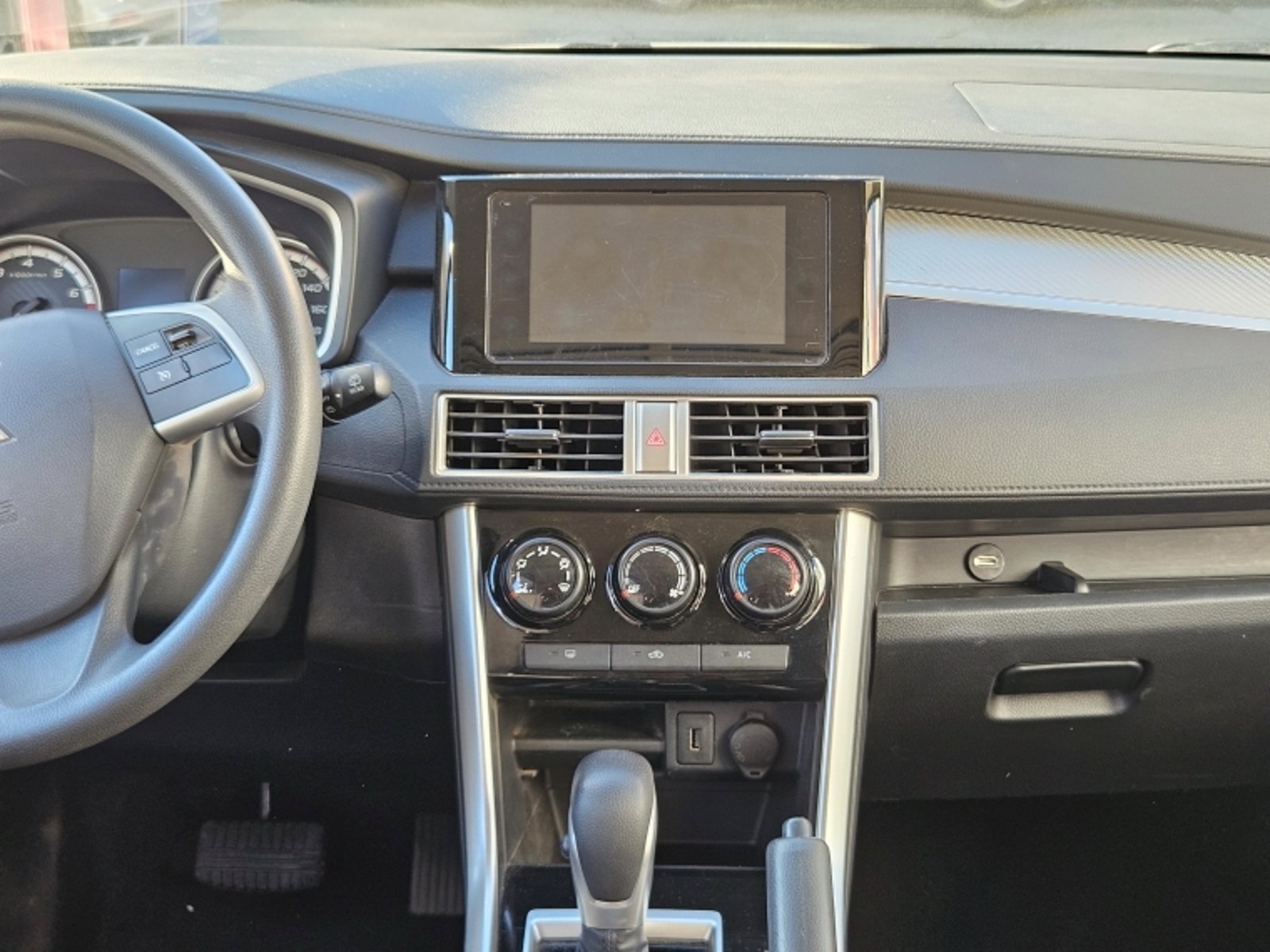 Mitsubishi Xpander Glx 1.5 Aut 2024 - Imagen 11 de 20