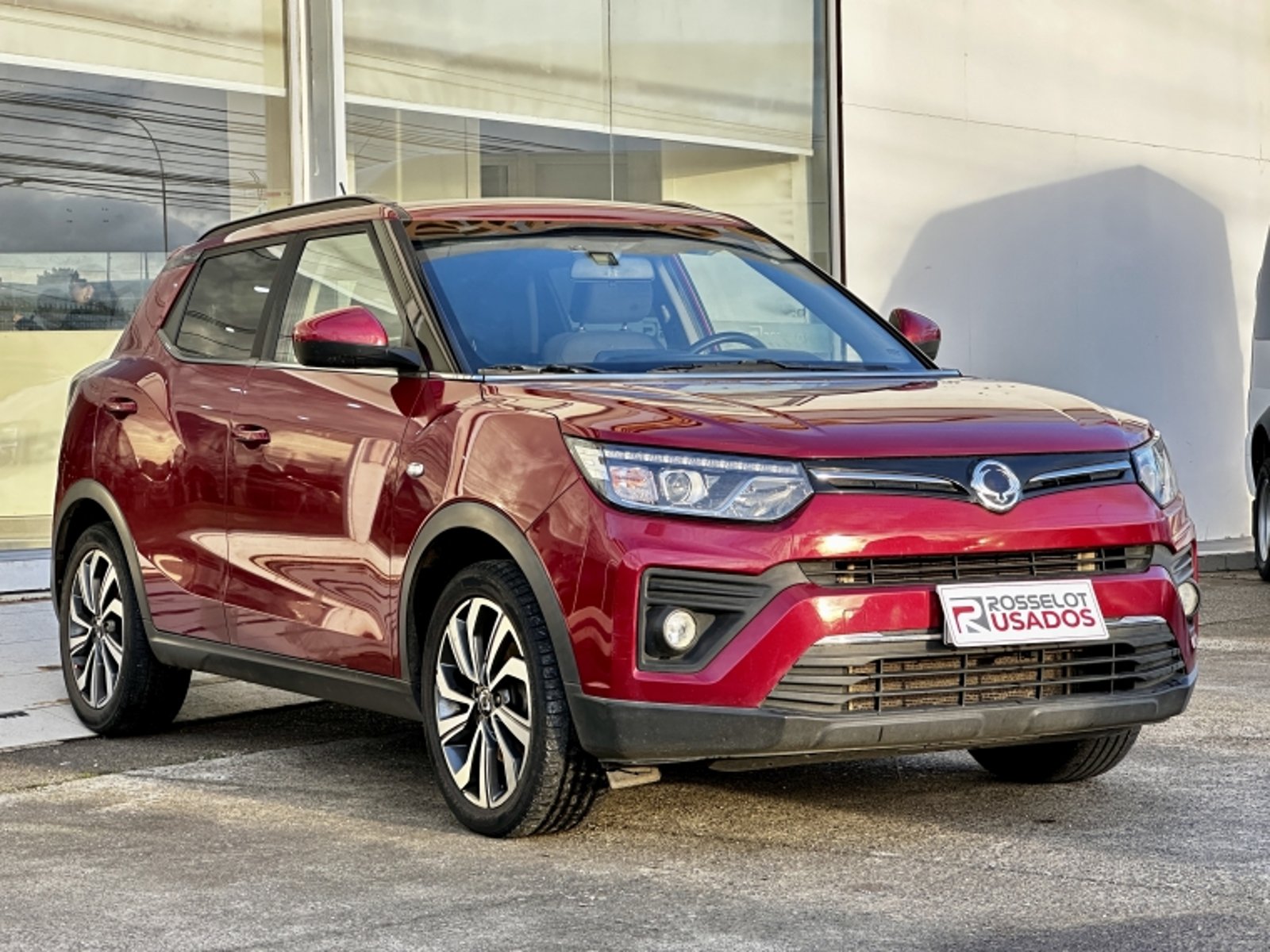 SsangYong Tivoli Gas 4x2 1.6 Mt - Tx1011 Euro Vi 2023 - Foto 3 de 20