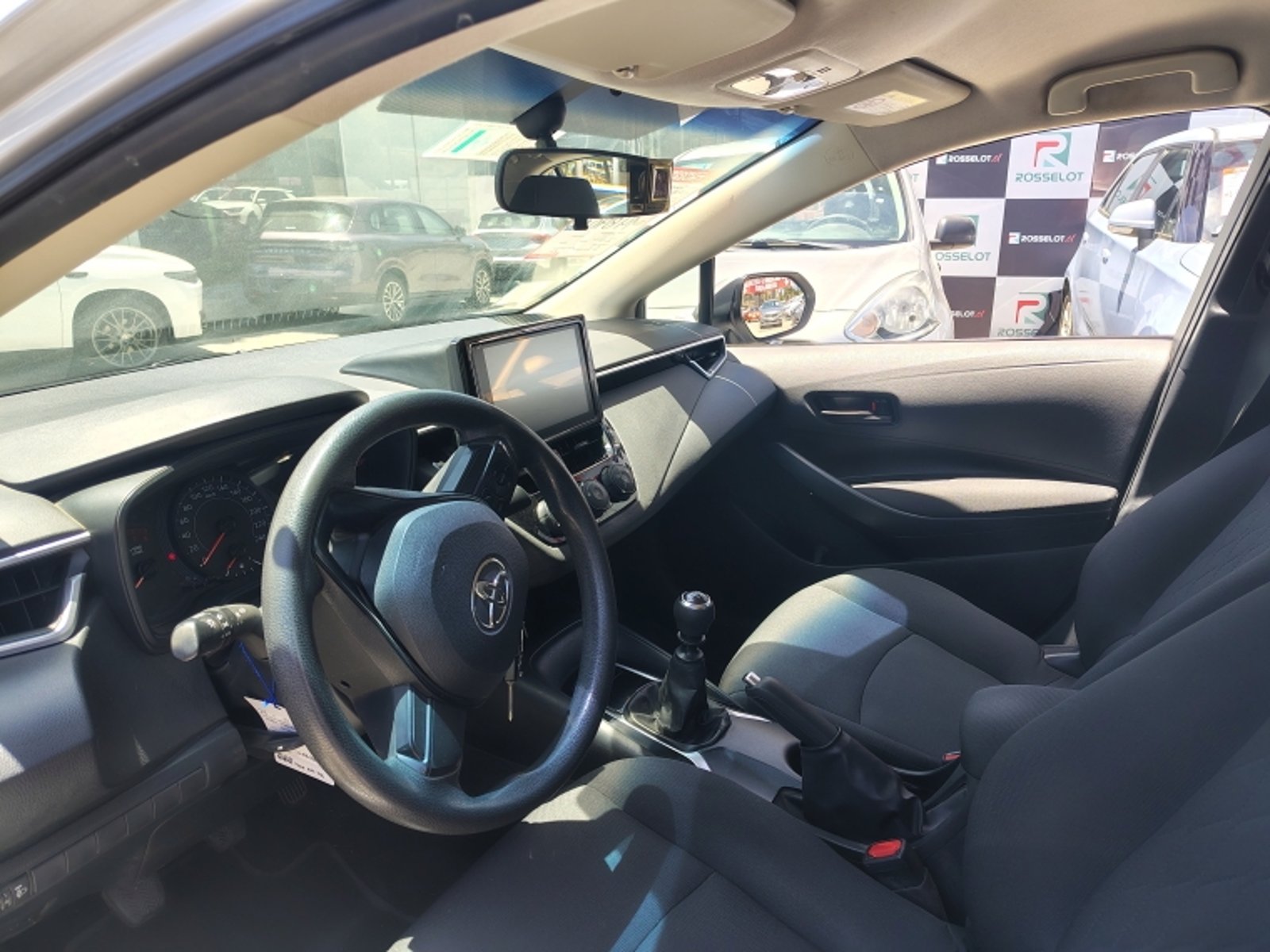 TOYOTA Corolla Gli 1.6 2022 - Imagen 12 de 20