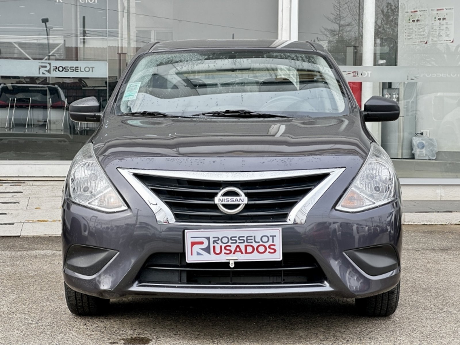 Nissan Versa Sedan 1.6 2021 - Foto 2 de 20