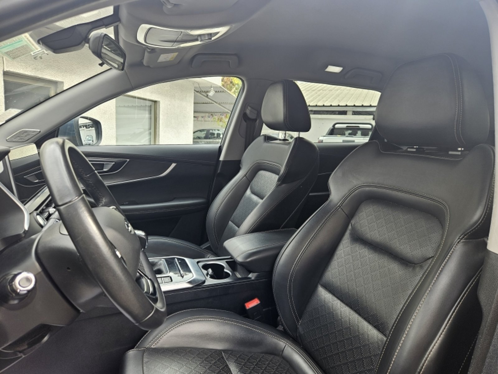 CHERY Tiggo 8 1.5 2021 - Imagen 14 de 20