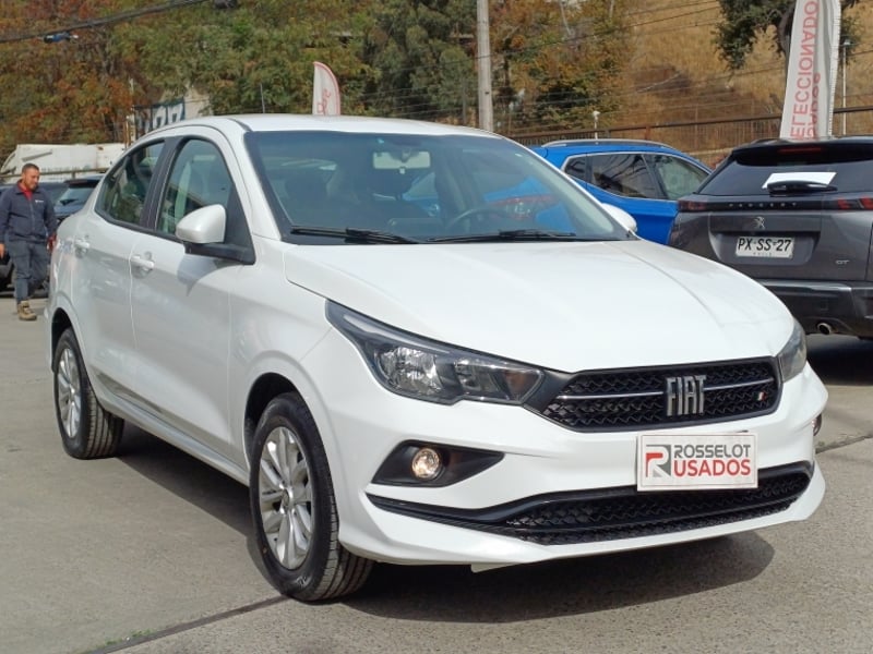 Fiat Cronos Drive 1.8 At 2022 - Imagen 4 de 17