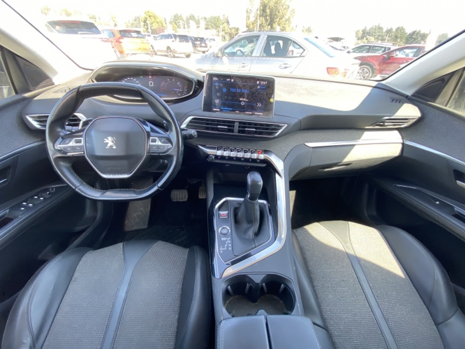 PEUGEOT 5008 Bluehdi 130 1.5 Aut 2021 - Imagen 18 de 20