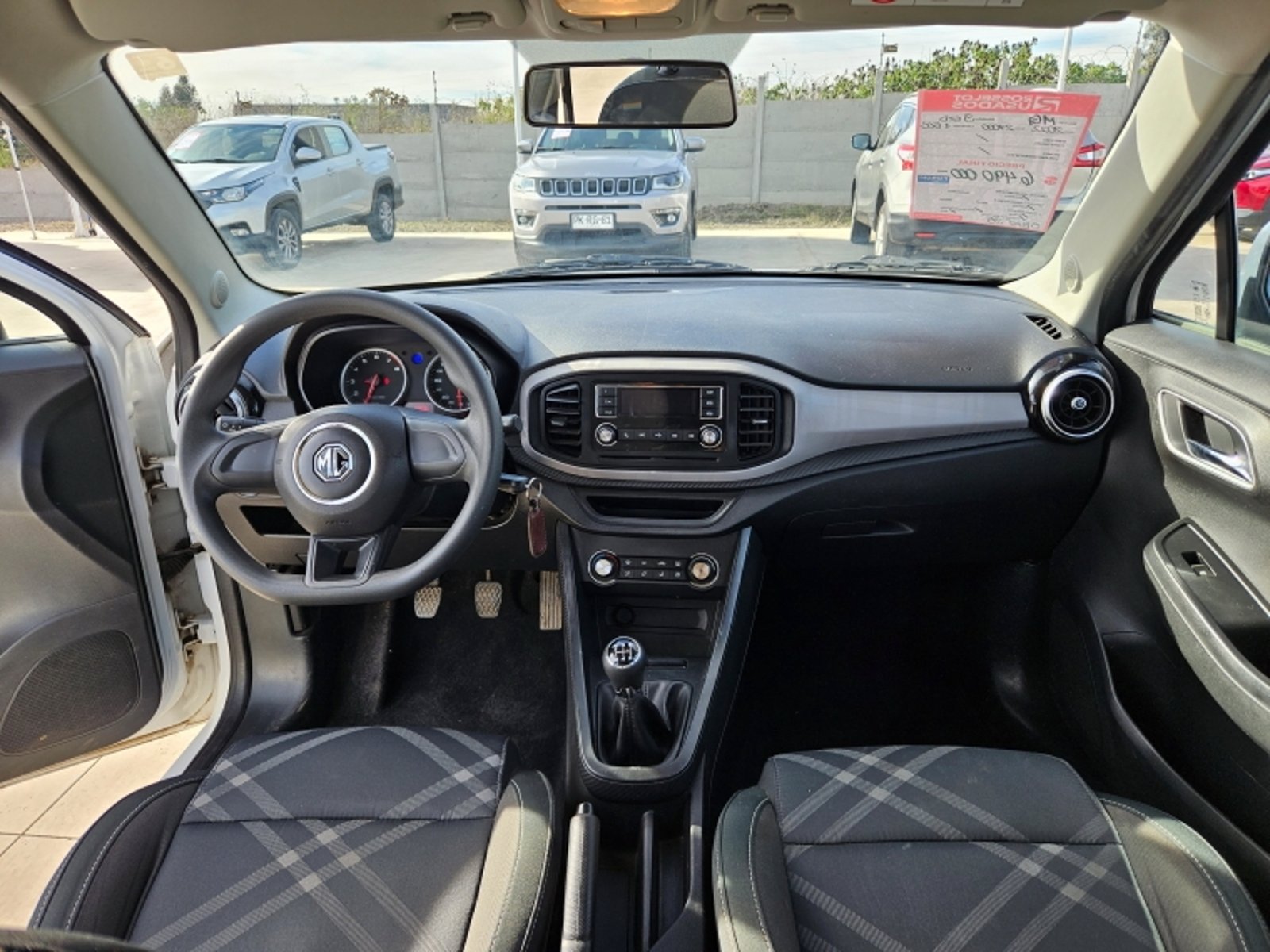 MG 3 Std 1.5 2022 - Imagen 9 de 19