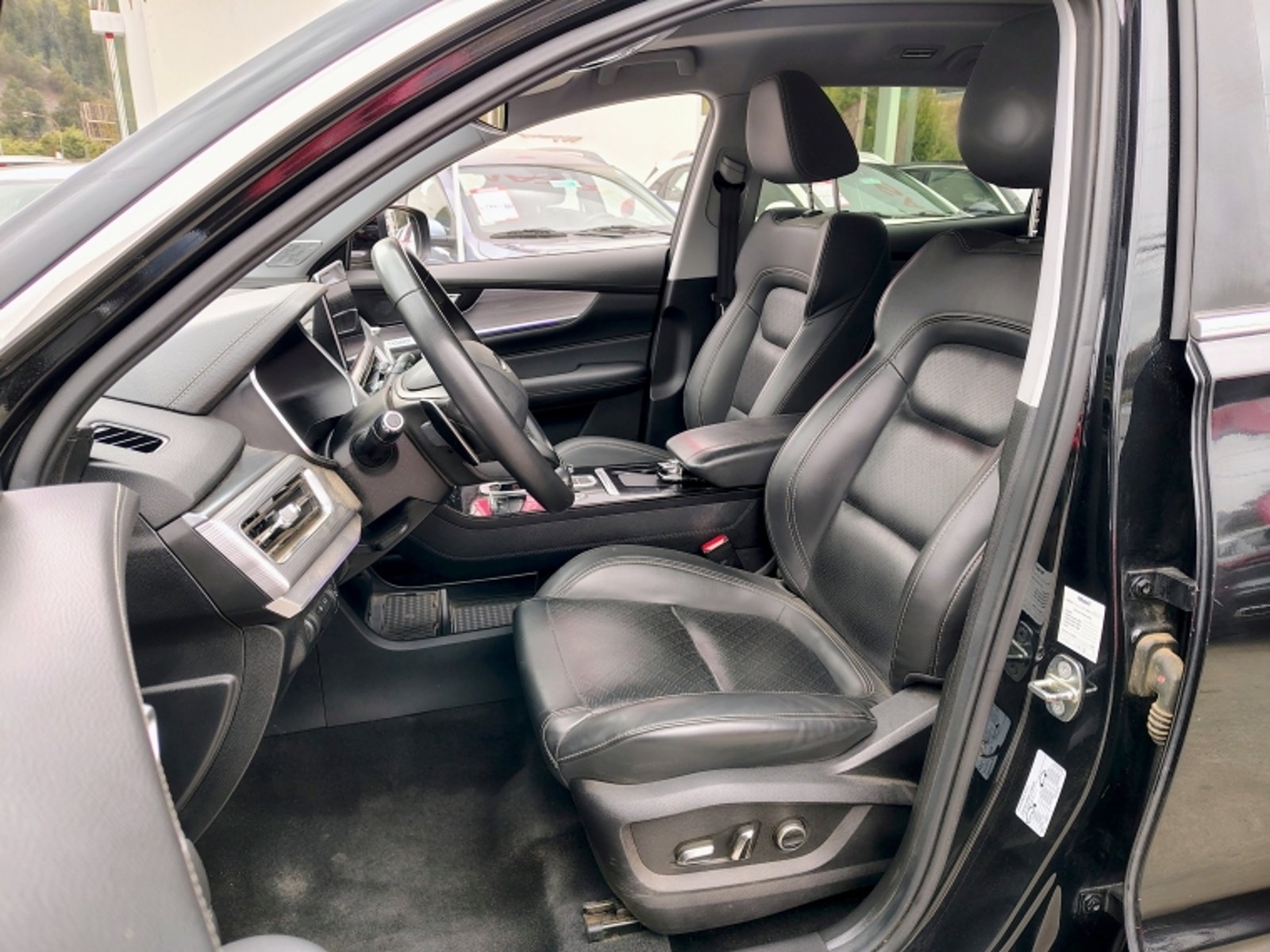 CHERY TIGGO 8 PRO MAX Tiggo 8 Pro Glx Dct 1.6 Aut 2023 - Imagen 15 de 20