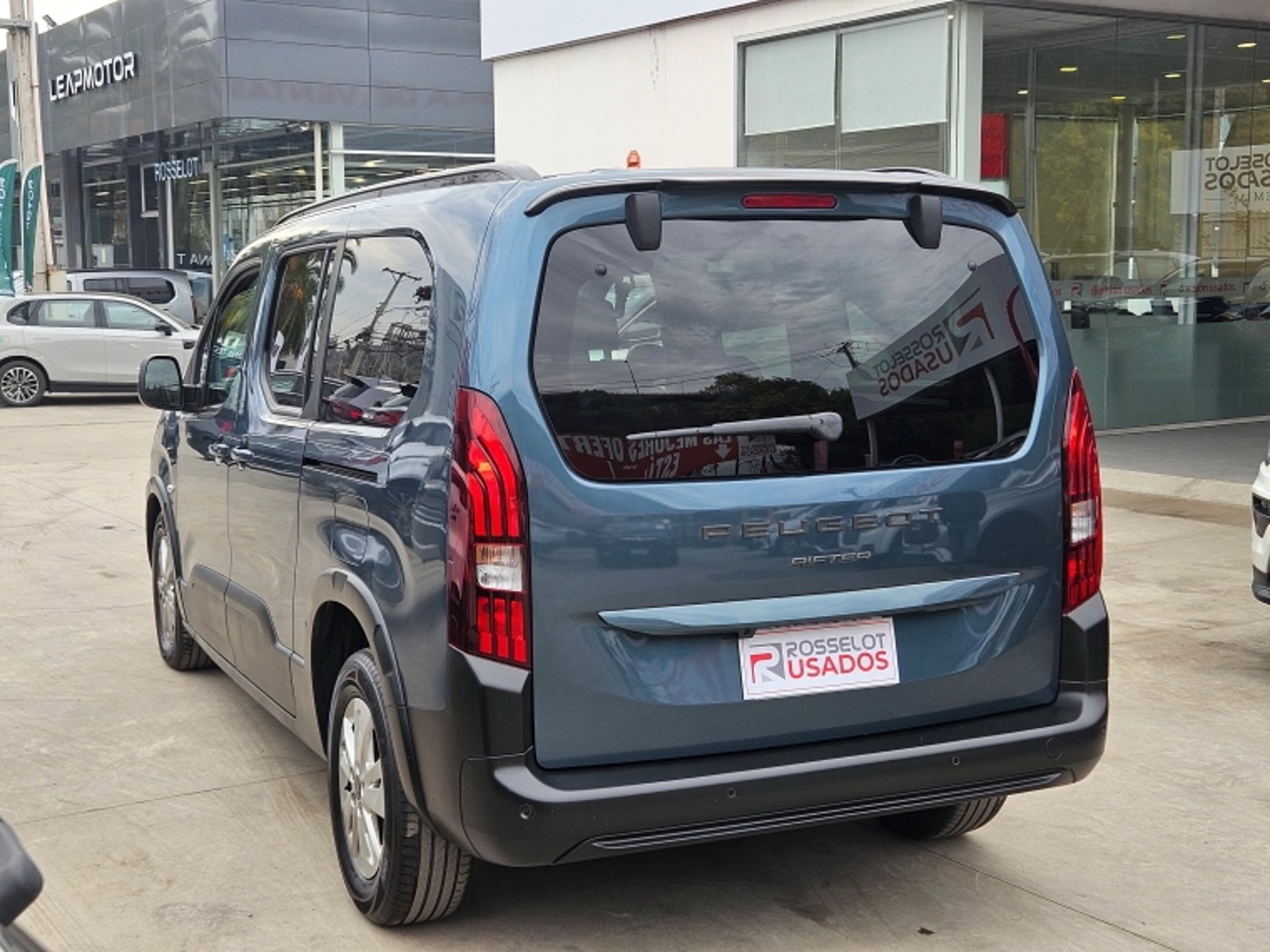 PEUGEOT Rifter Allure 1.5 Aut 2025 - Imagen 7 de 20