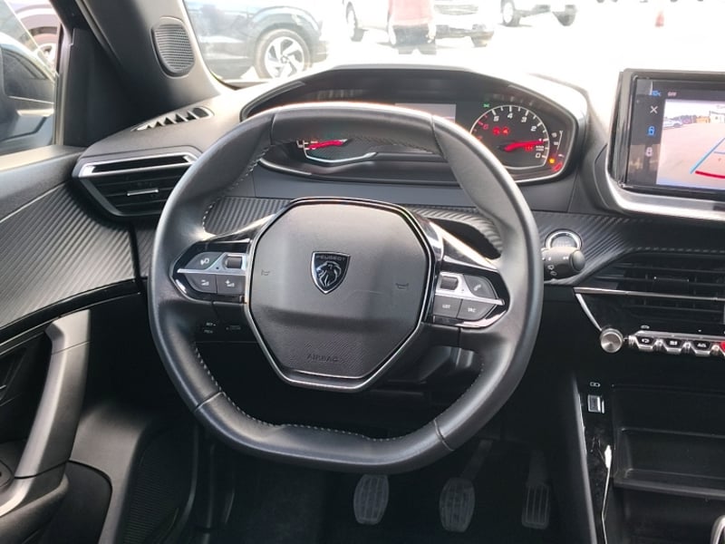 Peugeot 2008 Active 130 1.2 2025 - Imagen 11 de 20