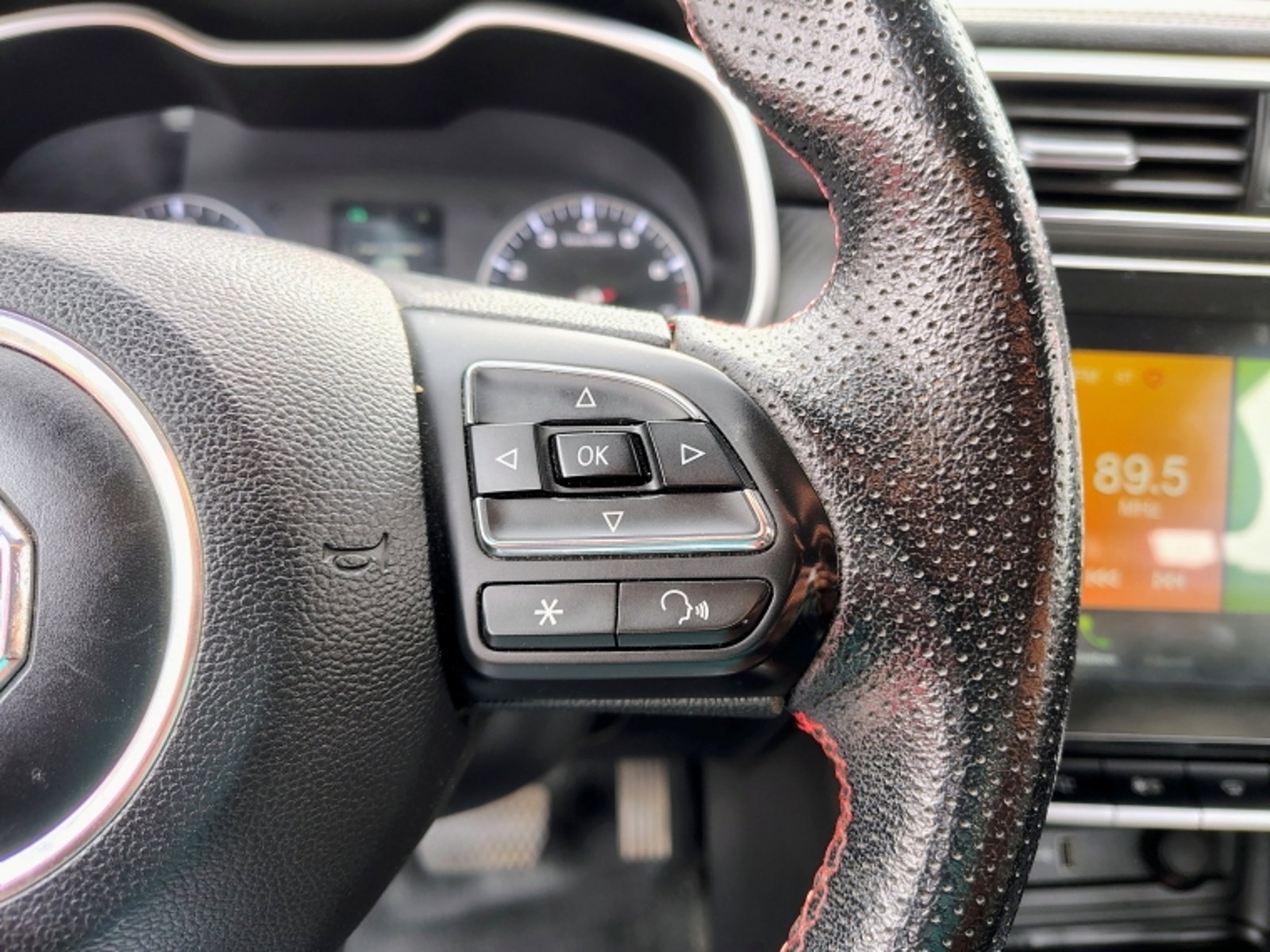 MG Zx 1.5 2022 - Imagen 14 de 19