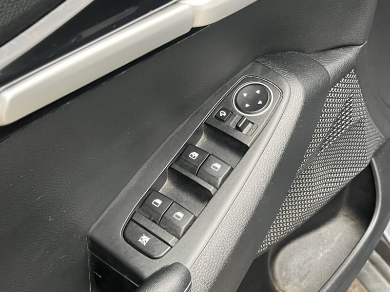 Kia Seltos Ex Turbo Gdi 1.4 Aut 2024 - Imagen 13 de 20