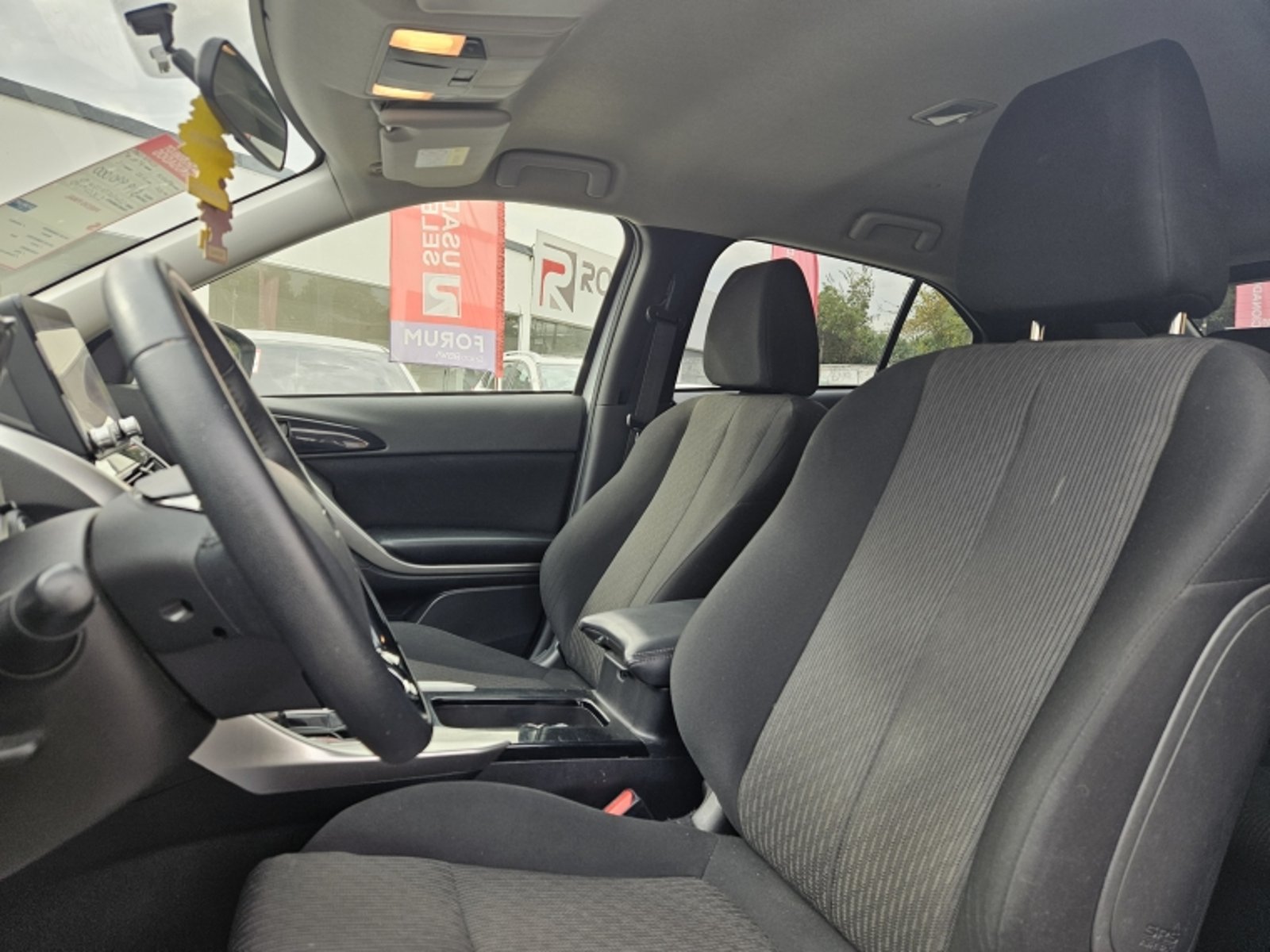MITSUBISHI Eclipse Cross Rt 1.5 4x2 At 2025 - Imagen 13 de 20