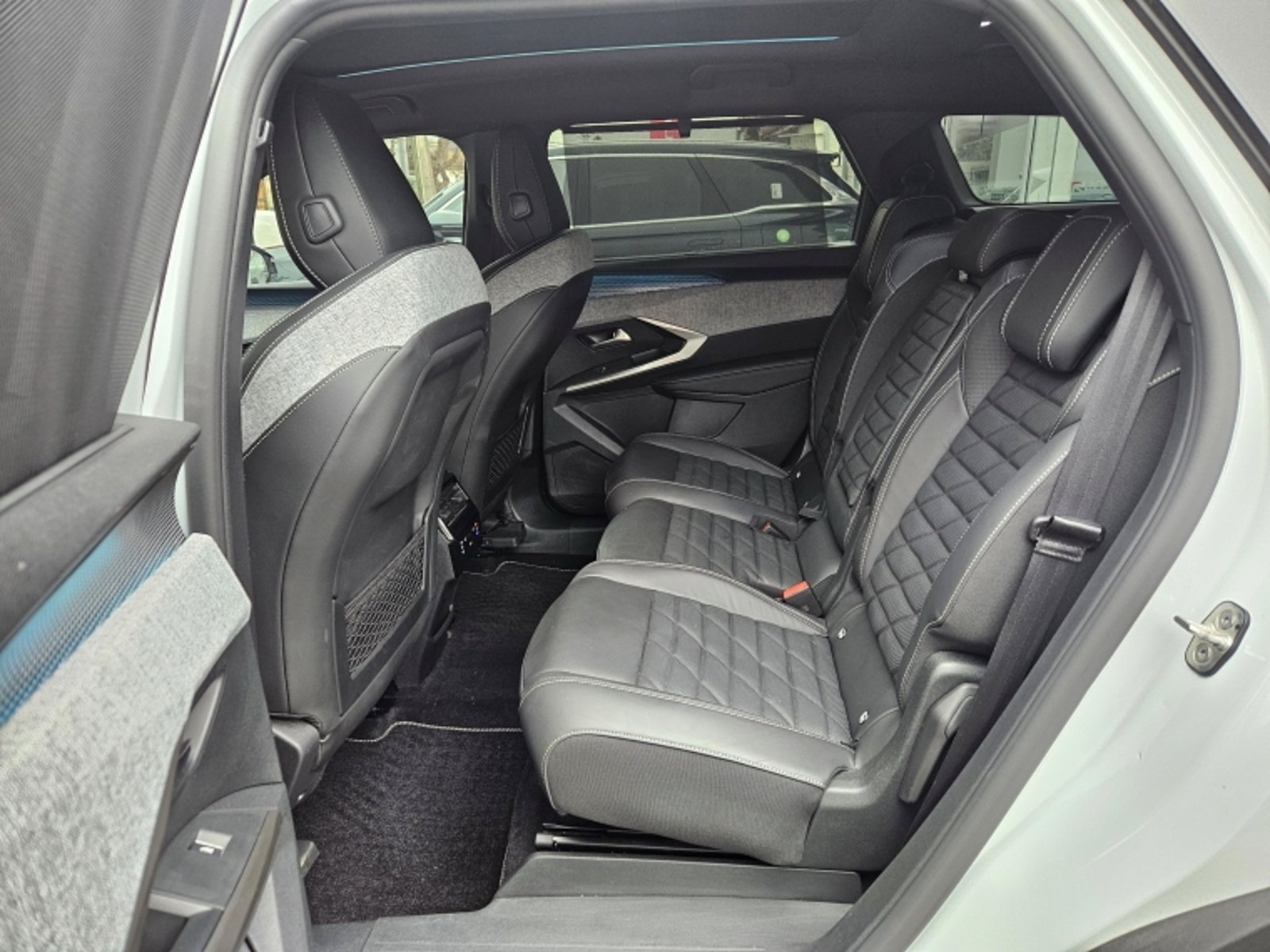 Peugeot NEW 5008 5008 Mhev 1.2 Aut 2026 - Imagen 8 de 20