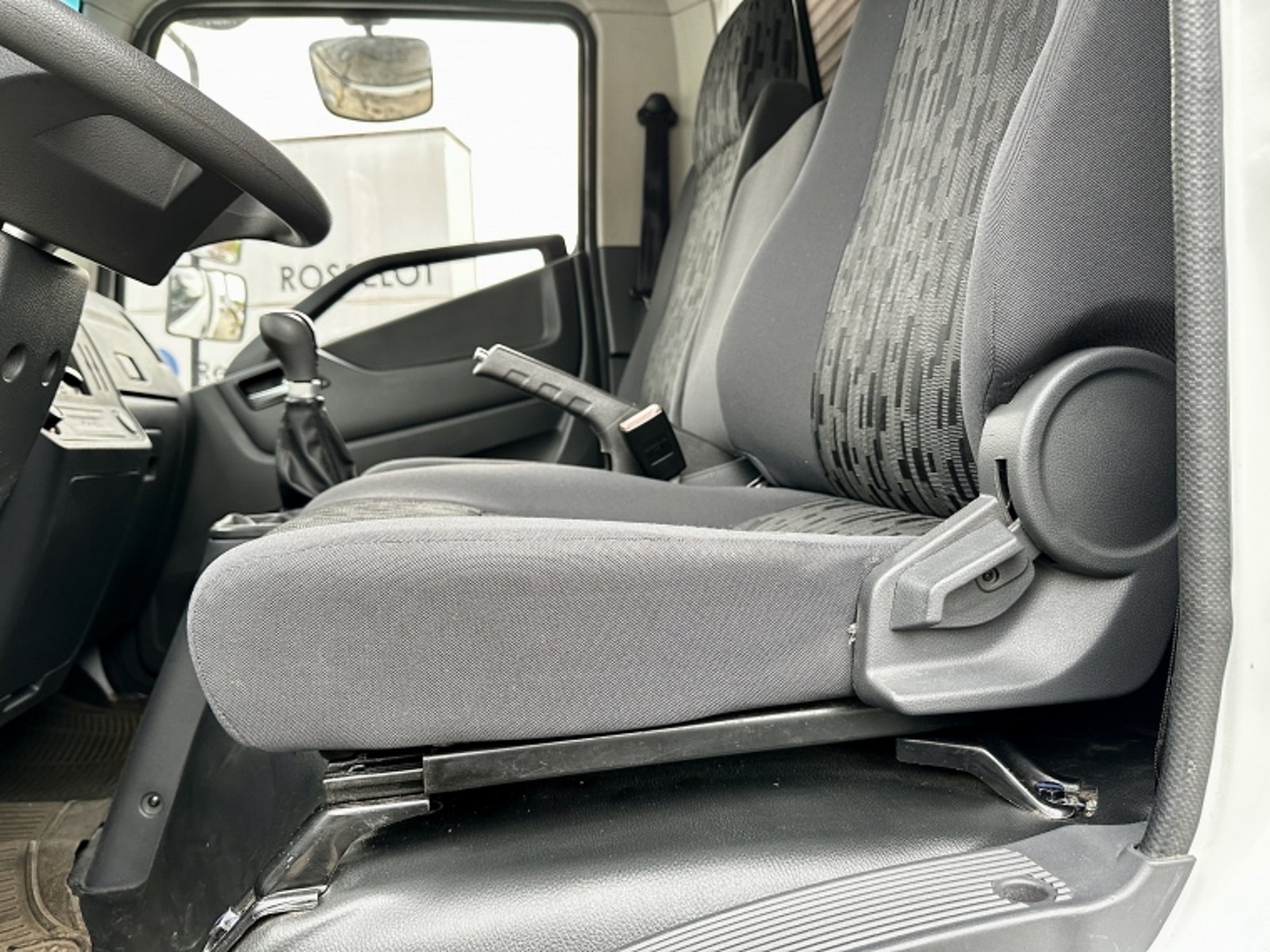 MAXUS C35 2.0 2023 - Imagen 17 de 20