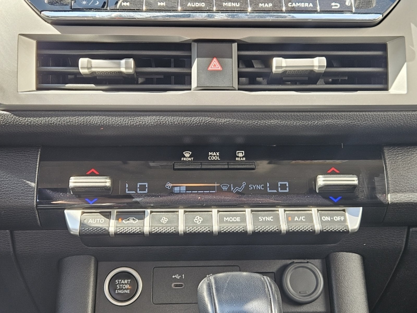 Mitsubishi L200 New L200 D/c Dakar Xr Aut 2.4 4x4 2025 - Imagen 14 de 20