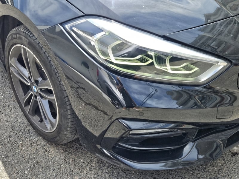 BMW 118d Hatchback 2.0 Aut 2022 - Imagen 7 de 20