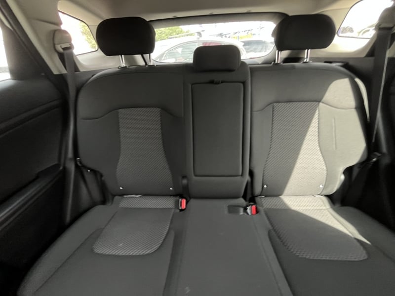 Kia Sportage Ex 2.0 Aut 2023 - Imagen 18 de 20
