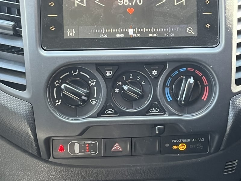 Mitsubishi KATANA L200 D/c 2.2 Katana Crt 4x4 Special Pack Euro 6d 2024 - Imagen 14 de 20