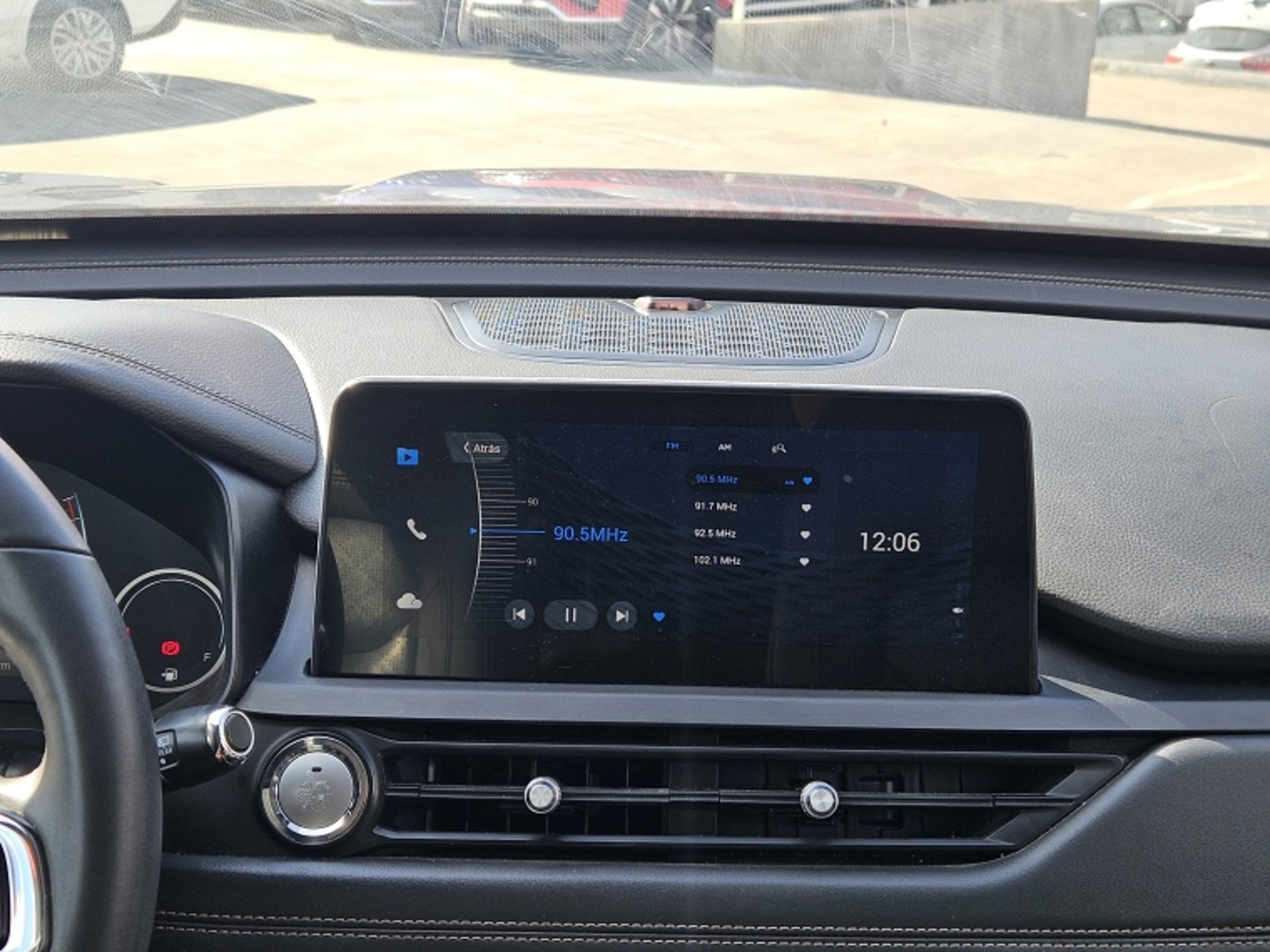 CHERY Tiggo 8 1.5 2023 - Imagen 11 de 20