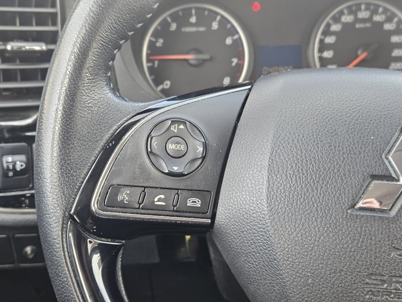 Mitsubishi Outlander 2.0 2021 - Imagen 11 de 20