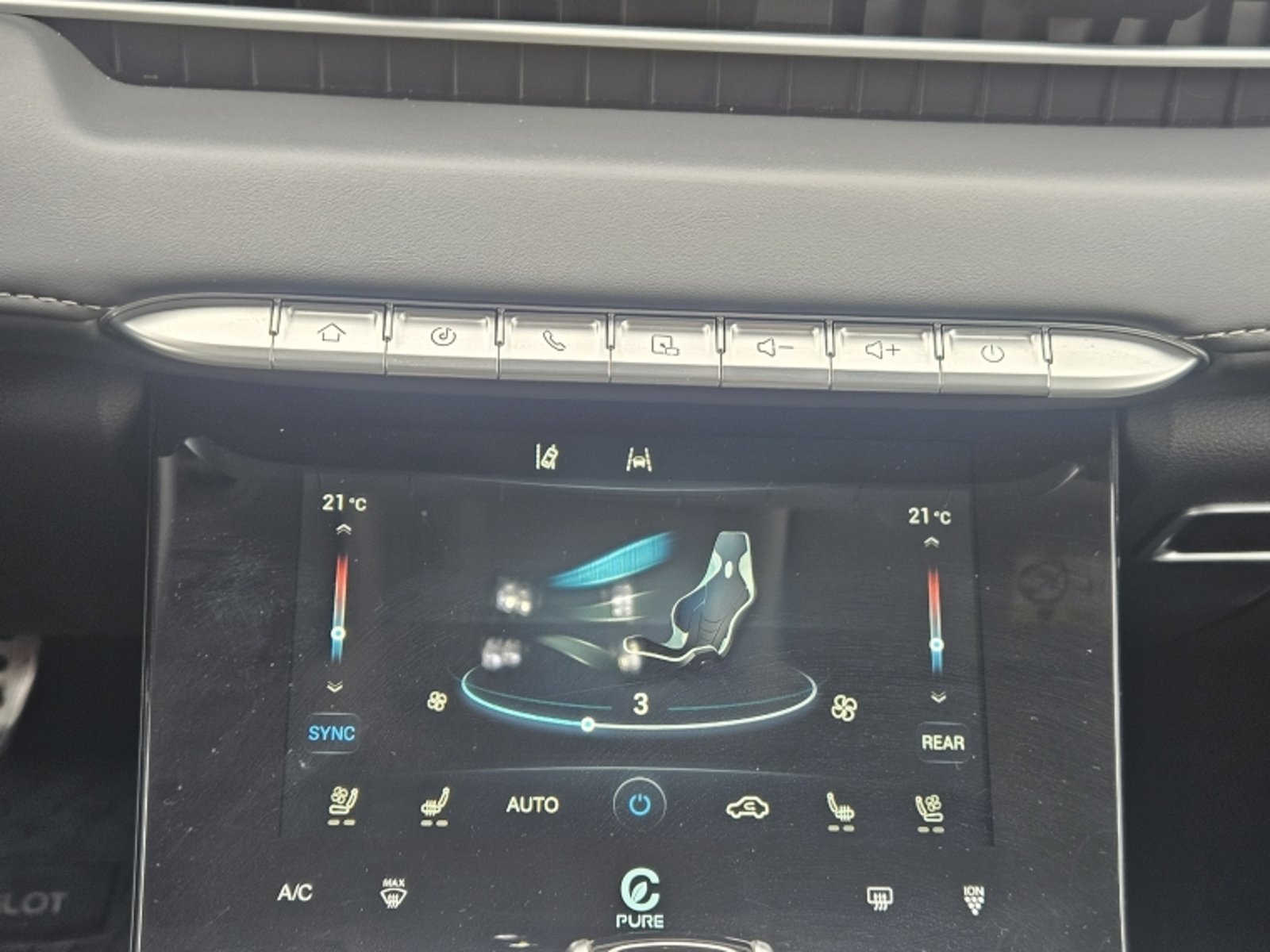 CHERY Tiggo 8 Pro Max 4x4 2.0 Aut 2023 - Imagen 12 de 20