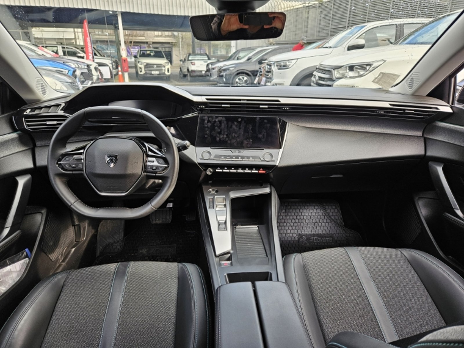 PEUGEOT 308 Bluehdi 1.5 Aut 2023 - Imagen 11 de 20