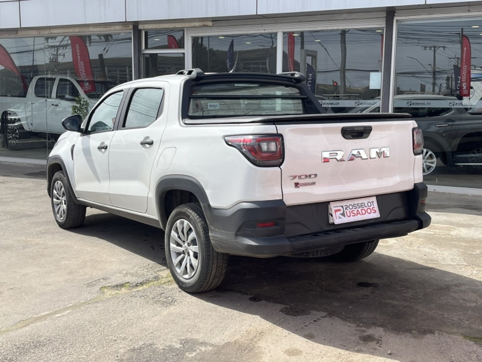 RAM 700 Slt Cd 4x2 1.4 2023 - Foto 3 de 20