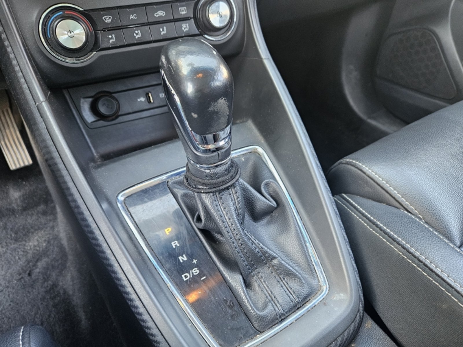 MG Zs 1.5 At 2022 - Imagen 17 de 20