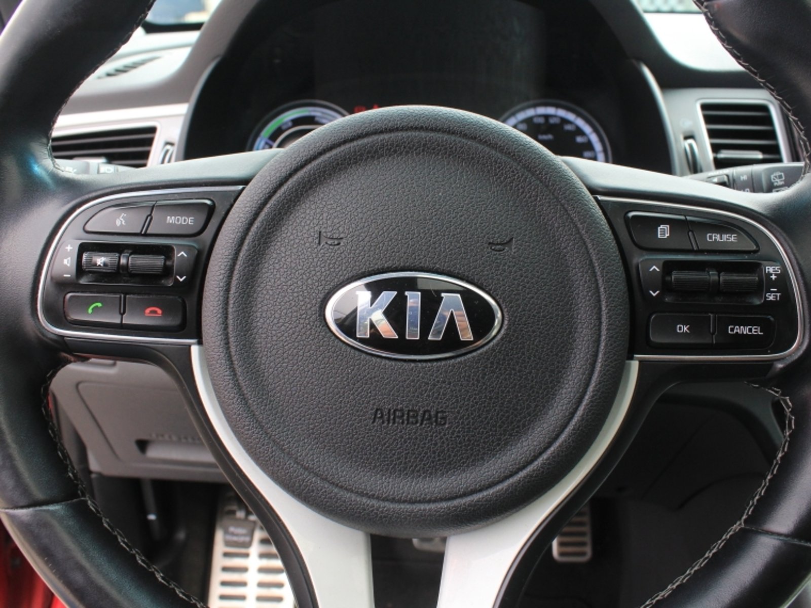 KIA Niro 1.6l Gdi 6dct At 4x2 2018 - Imagen 17 de 20