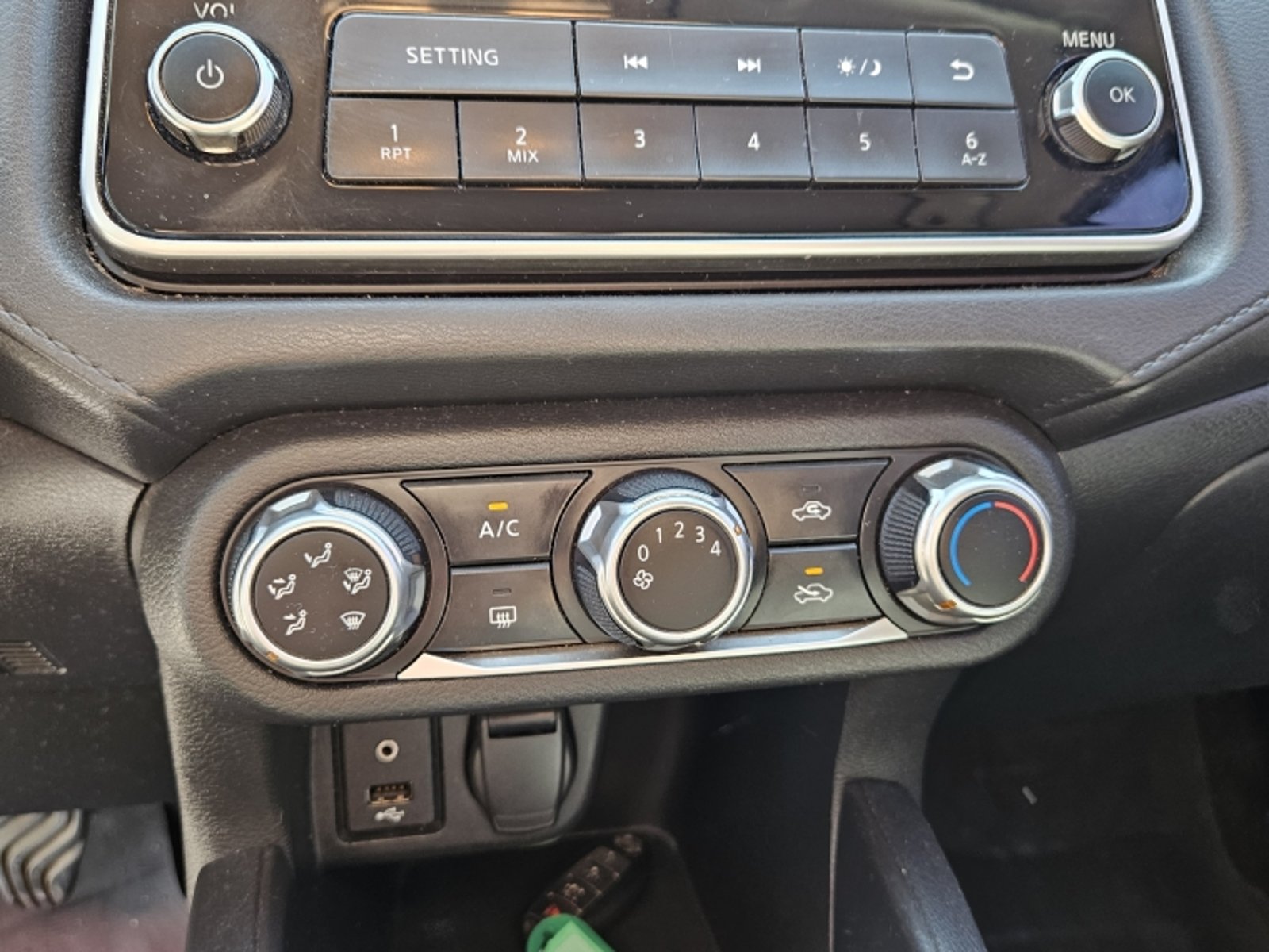 NISSAN Versa Mt 1.6 2021 - Imagen 18 de 20