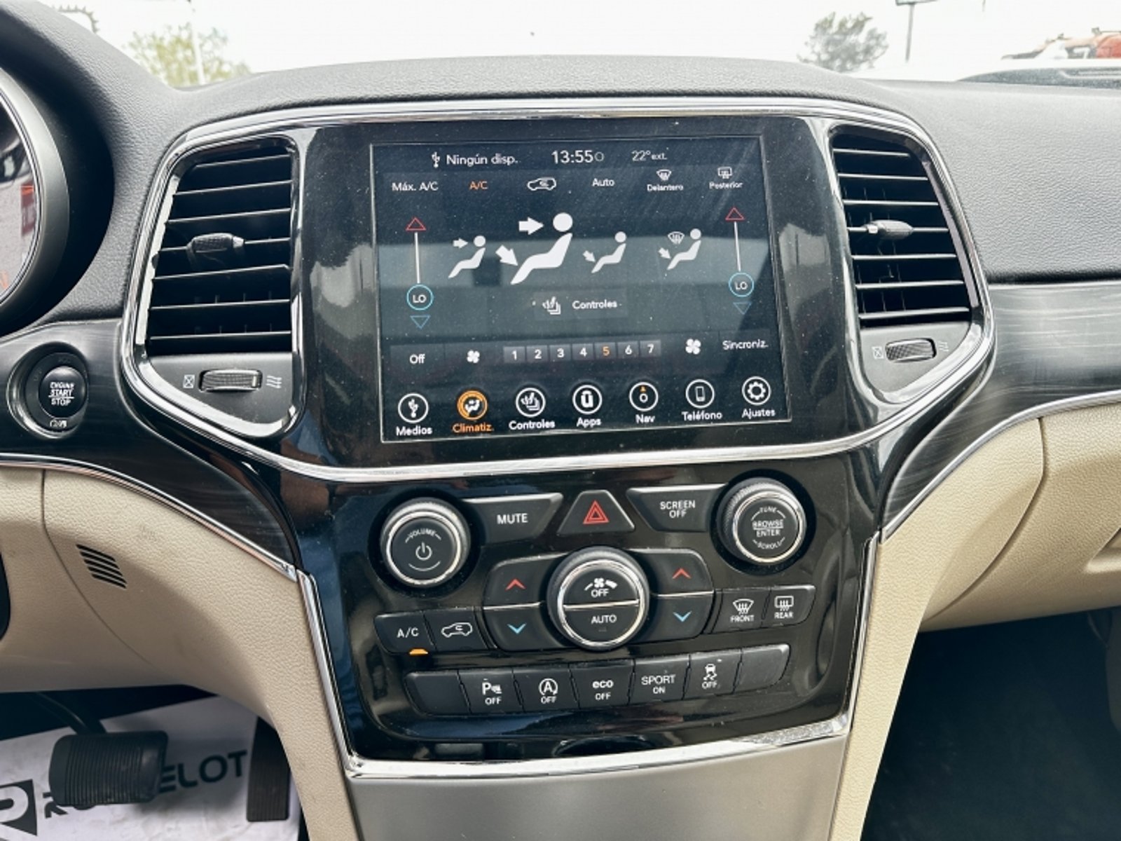 JEEP Grand Cherokee Ltd 4x4 3.6 Aut 2021 - Imagen 13 de 20