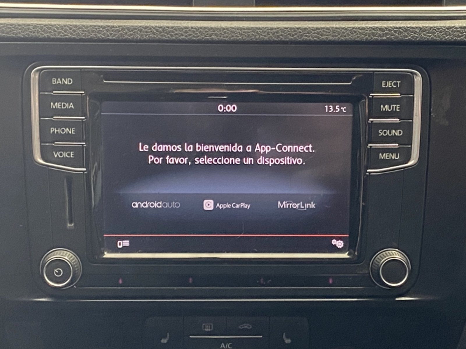Volkswagen Bora Tdi Advance 2.0 At 2017 - Imagen 12 de 20