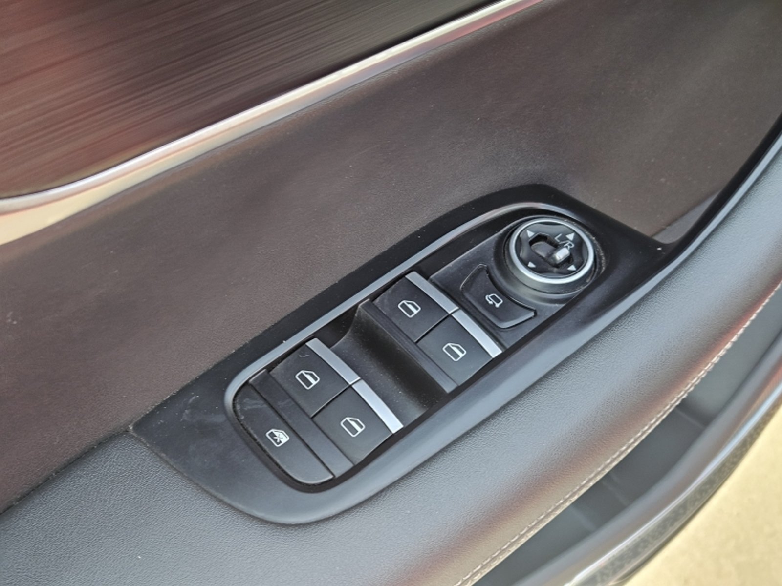 CHERY Tiggo 8 1.5 Aut 2023 - Imagen 13 de 20