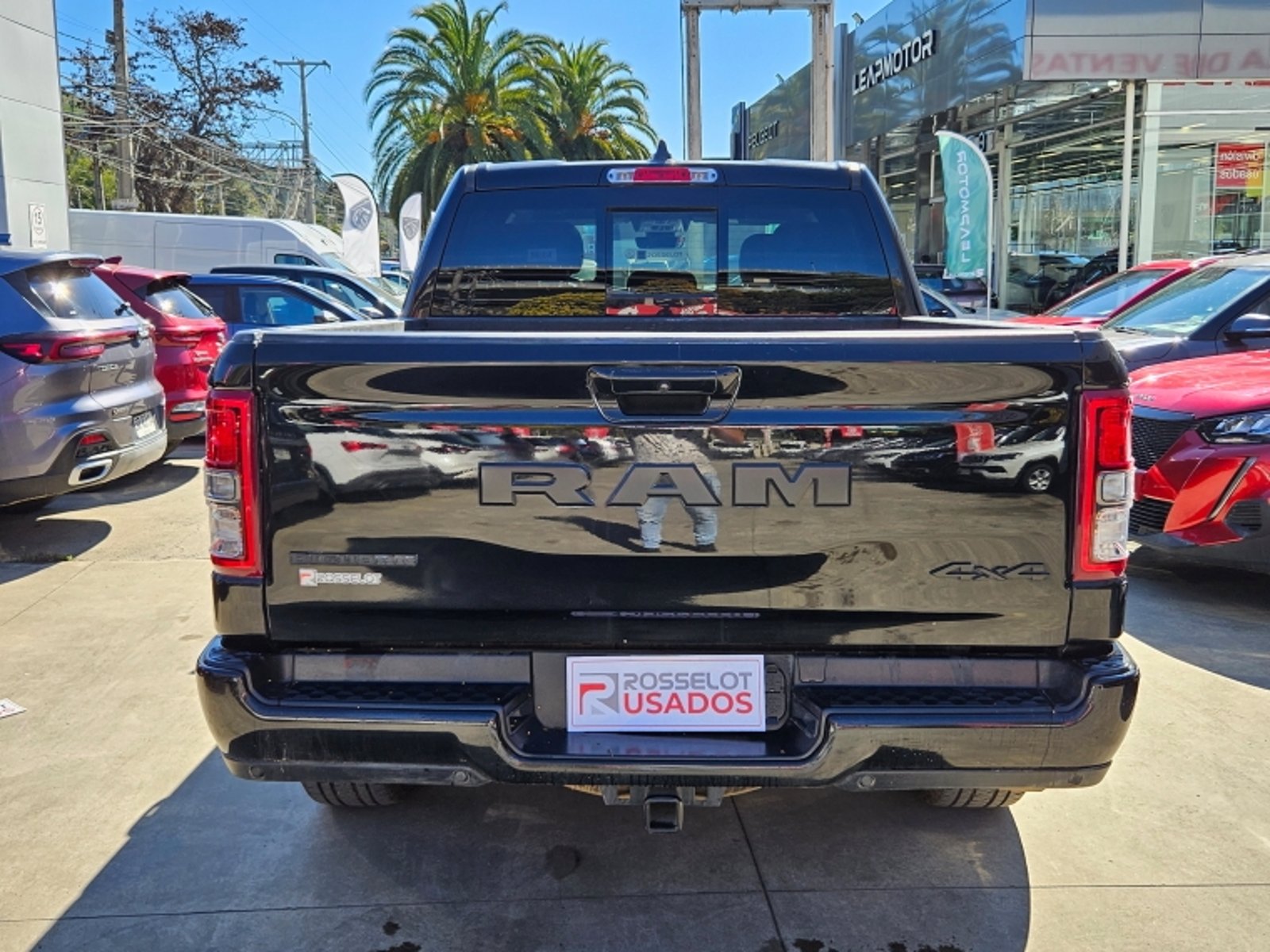 RAM 1500 Big Horn Crew Cab 4x4 3.6 Aut 2023 - Imagen 7 de 20