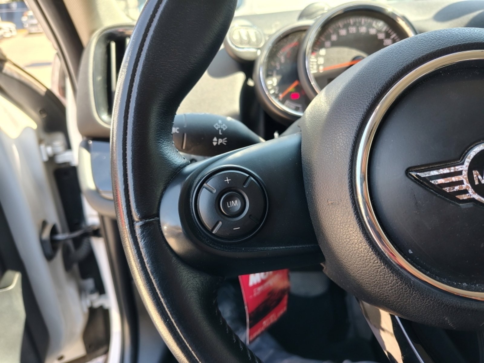 Mini COUNTRYMAN F60 Countryman Cooper 1.5 Aut 2020 - Imagen 18 de 20
