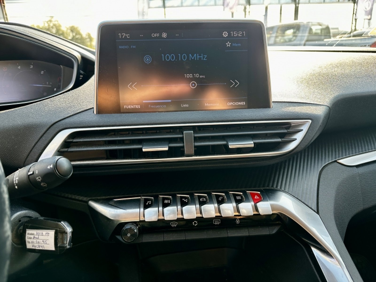 PEUGEOT 3008 Active Bluehdi 1.6 2018 - Imagen 13 de 20