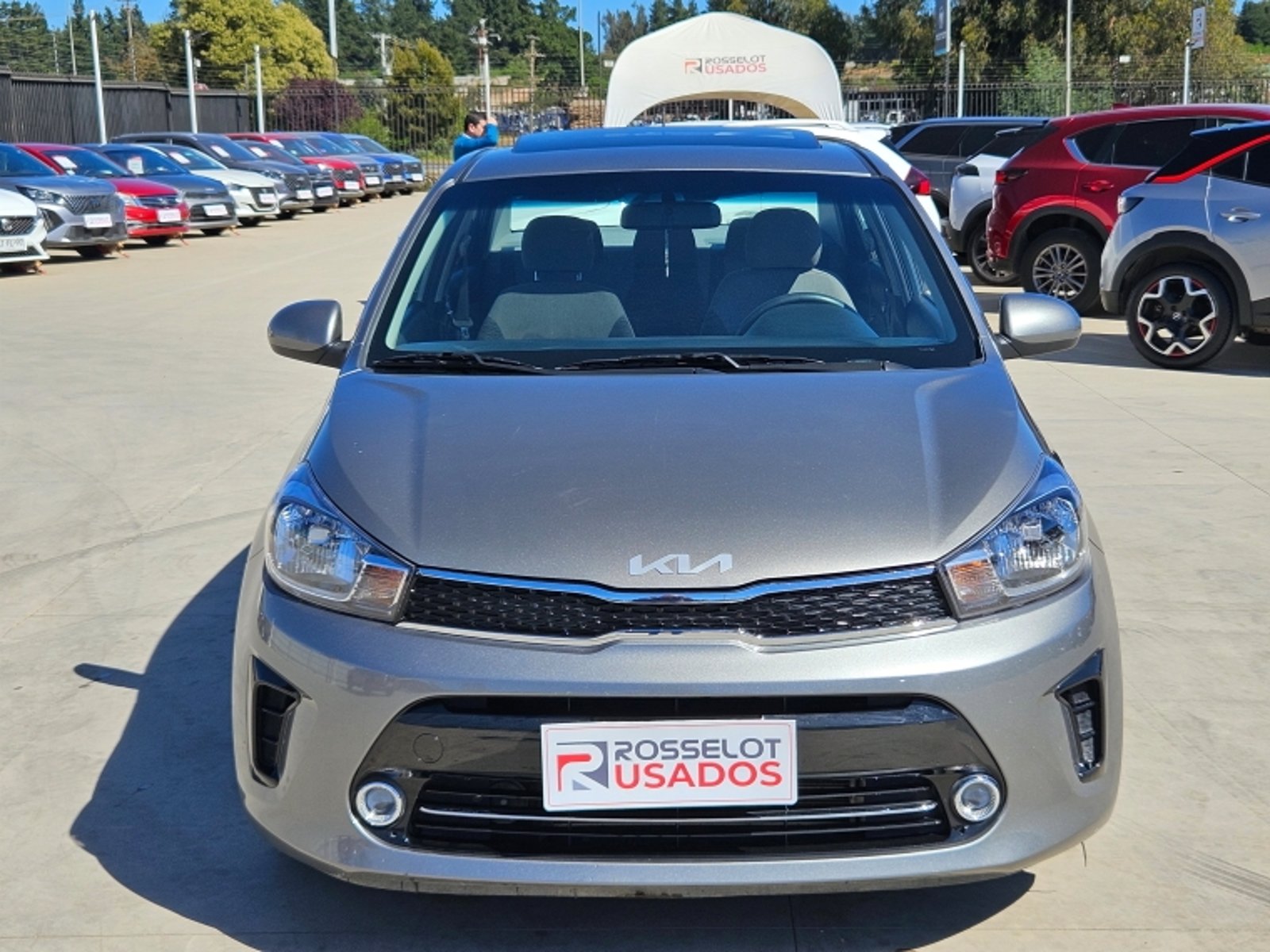 Kia Soluto Mpi 1.4 2024 - Foto 3 de 17