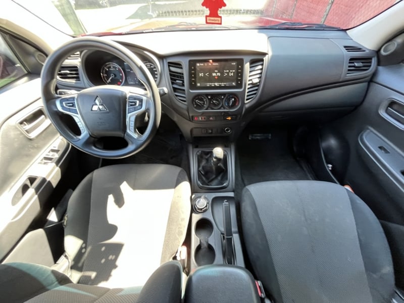 Mitsubishi KATANA L200 D/c 2.2 Katana Crt 4x4 Special Pack Euro 6d 2024 - Imagen 15 de 20