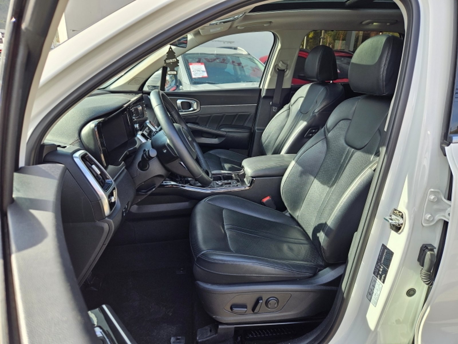 KIA Sorento Ex 2.5 At Ac 4x4 2024 - Imagen 16 de 20
