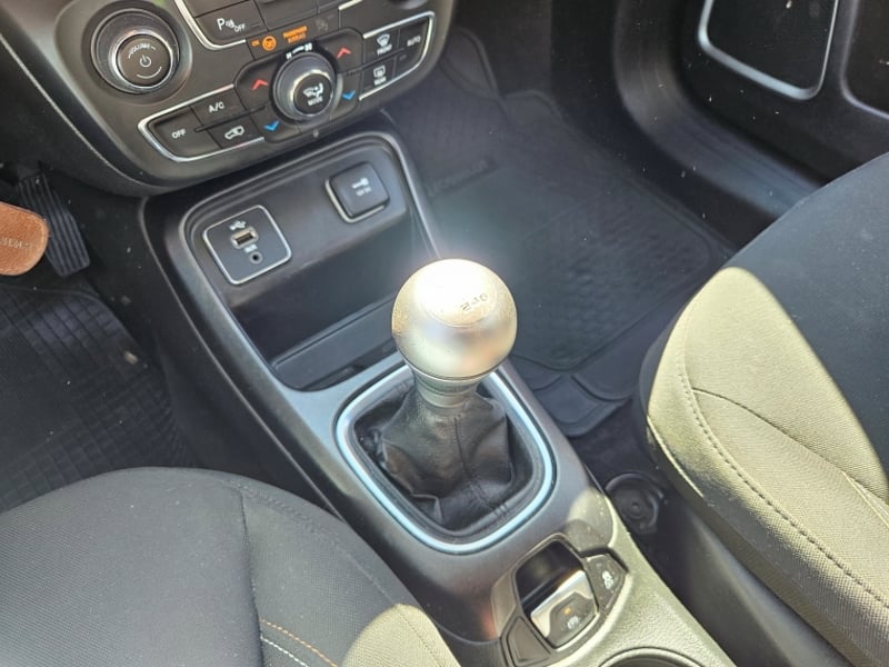 Jeep COMPASS All New Compass Sport 2.4 2018 - Imagen 15 de 20