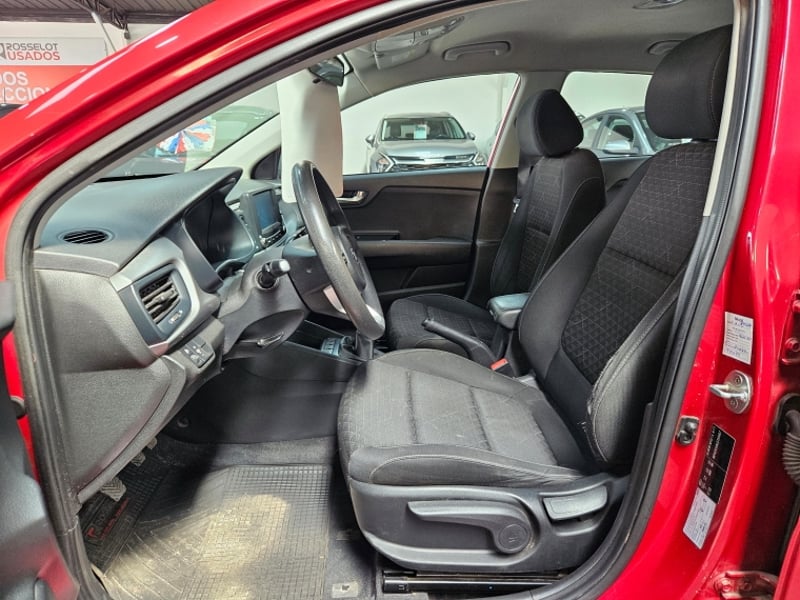 Kia Rio 4 Sedan 1.4 2020 - Imagen 14 de 20