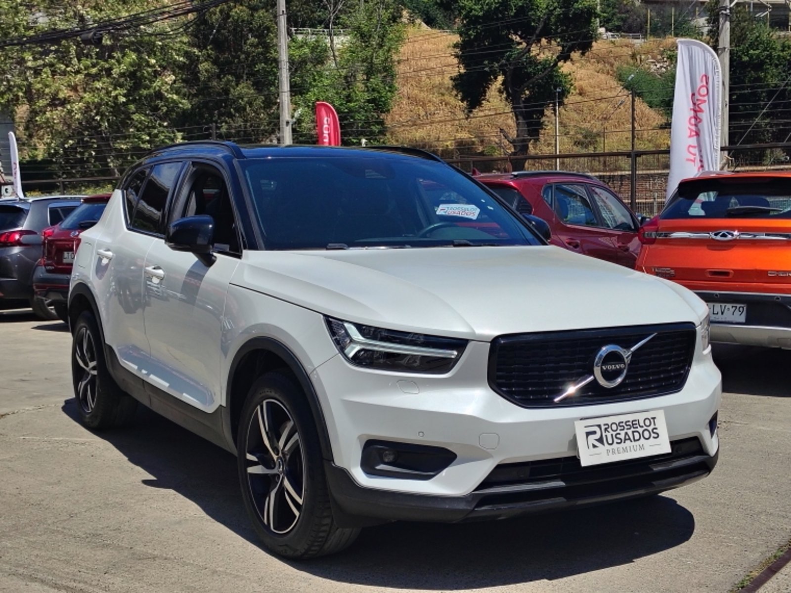 Volvo Xc40 T4 Fwd 2.0 Aut 2021 - Foto 3 de 20