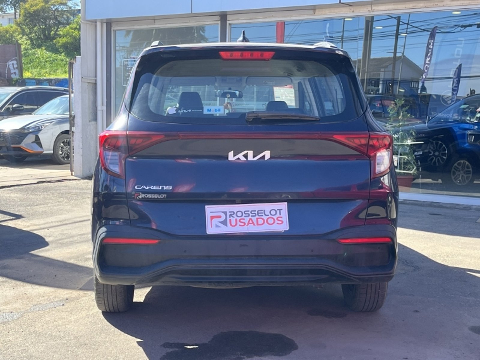 Kia Carens Lx 1.5 2023 - Imagen 4 de 20