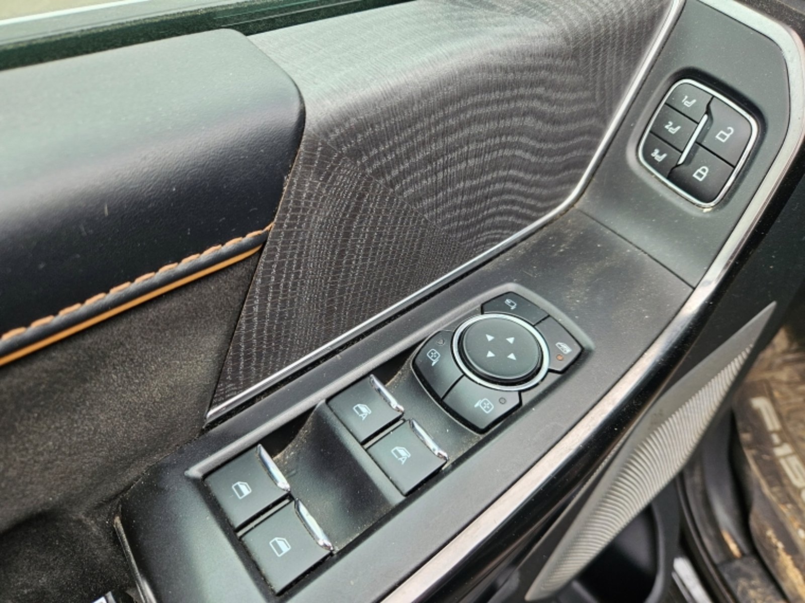 Ford F-150 F150 Platinium 4x4 3.5 At 2022 - Imagen 15 de 20