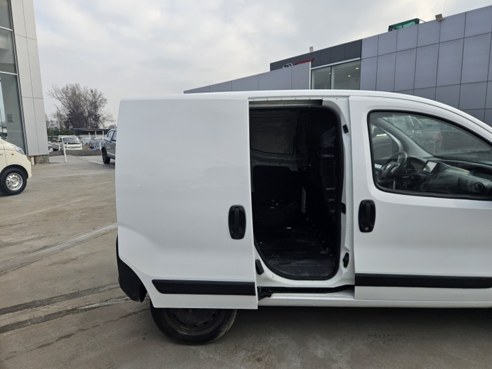 Fiat CITY Ram V700 City Diesel 1.3 2023 - Imagen 17 de 20