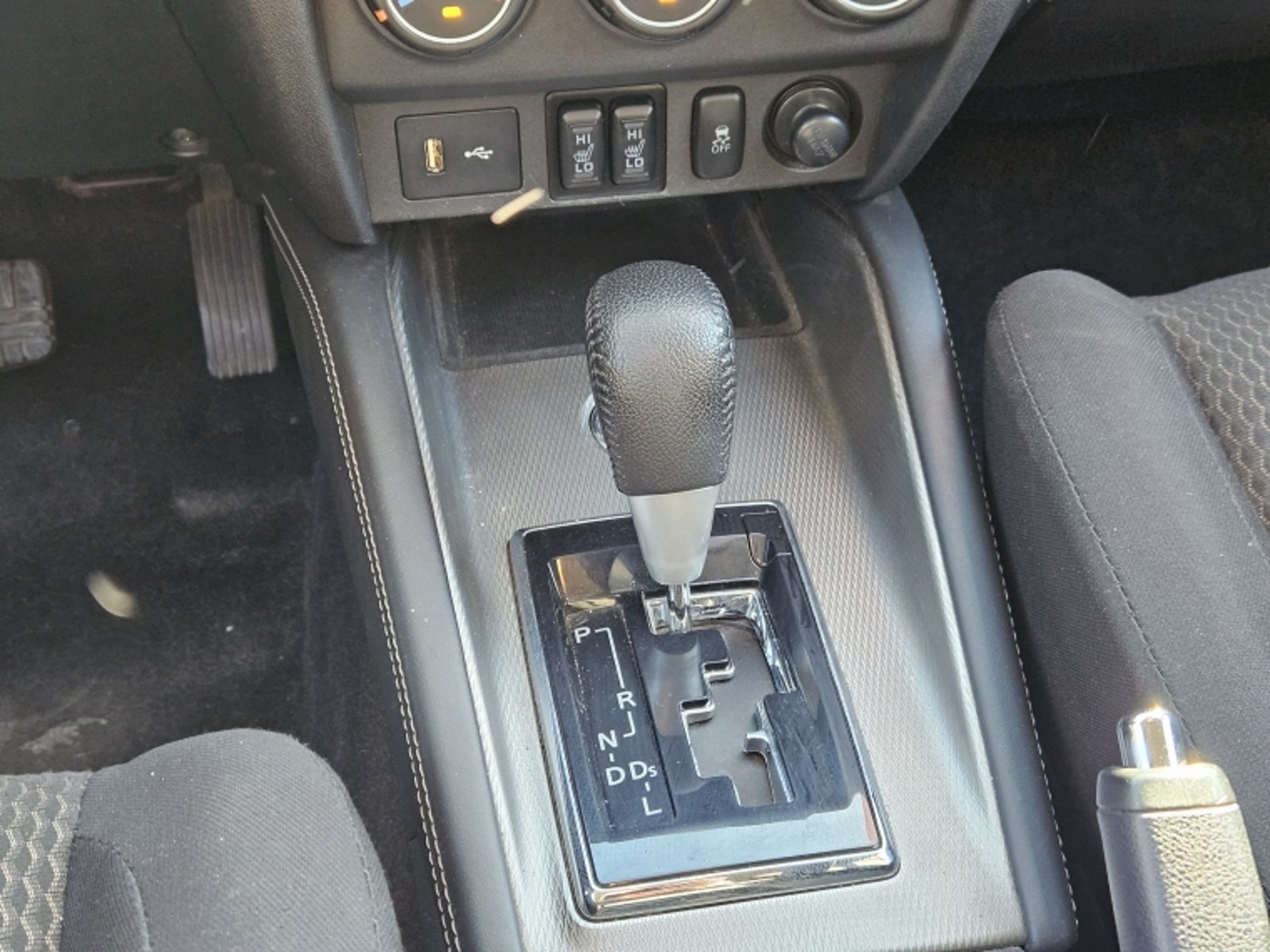 MITSUBISHI Asx 4x4 2.0 At 2019 - Imagen 13 de 20