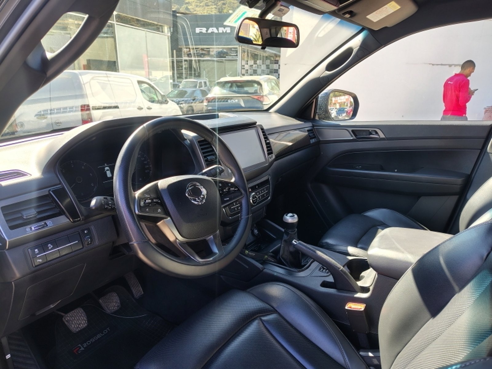 SSANGYONG Musso Dcab 4x4 2.2 2024 - Imagen 12 de 20