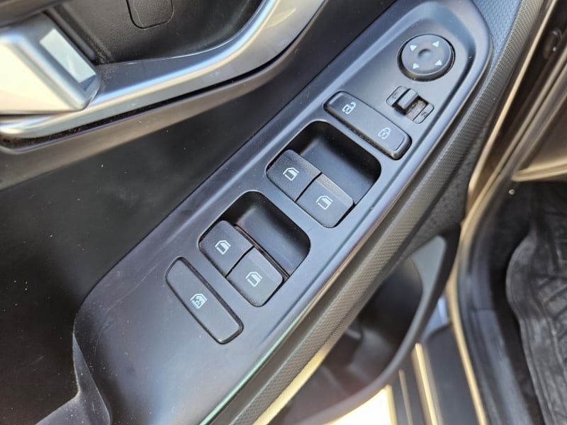 Hyundai Creta Su2i 1.5 2022 - Imagen 13 de 20