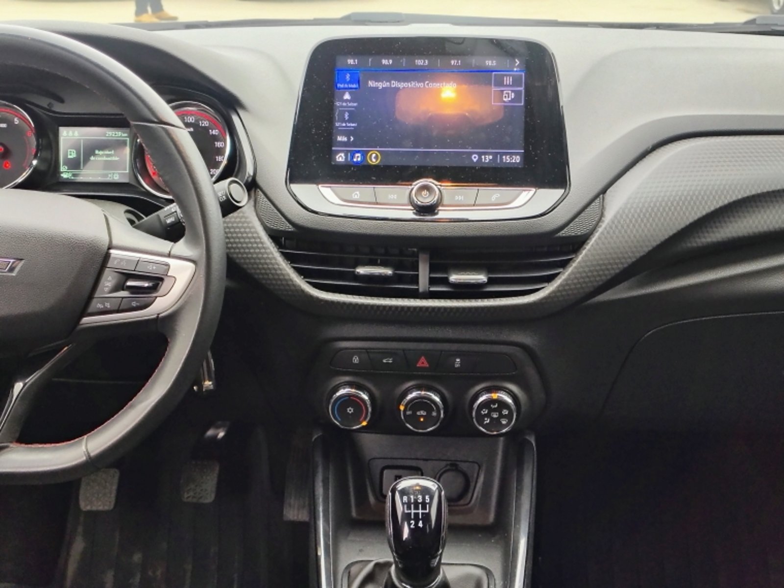 Chevrolet Onix Hb 1.0 2024 - Imagen 10 de 20