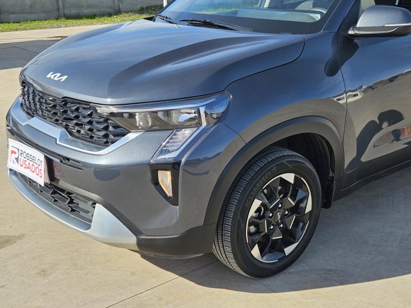 Kia Sonet Ex 4x2 Mt 1.5 2025 - Foto 2 de 18