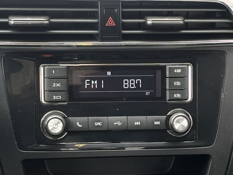 MG Zs Mt 1.5 2023 - Imagen 19 de 20