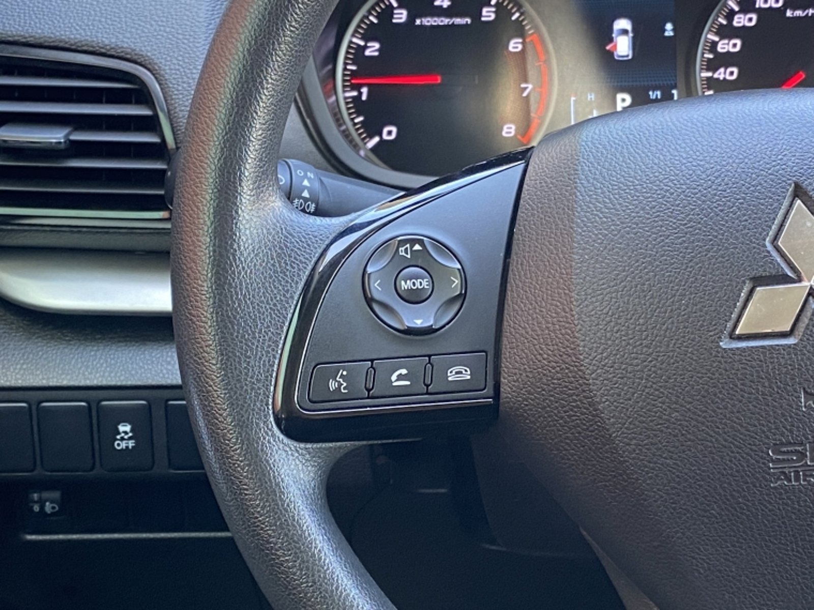 MITSUBISHI Eclipse Cross Rx 1.5 Aut 2023 - Imagen 15 de 20